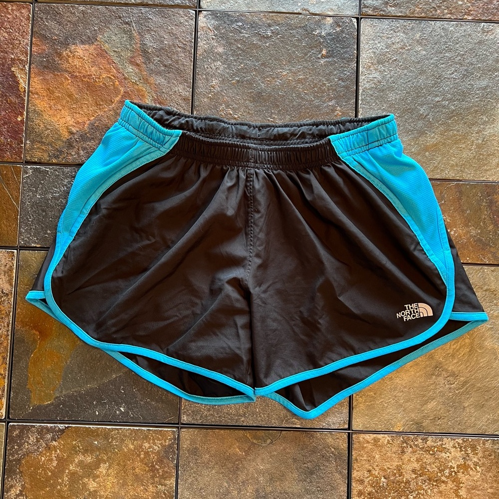 Women’s North Face running shorts size small